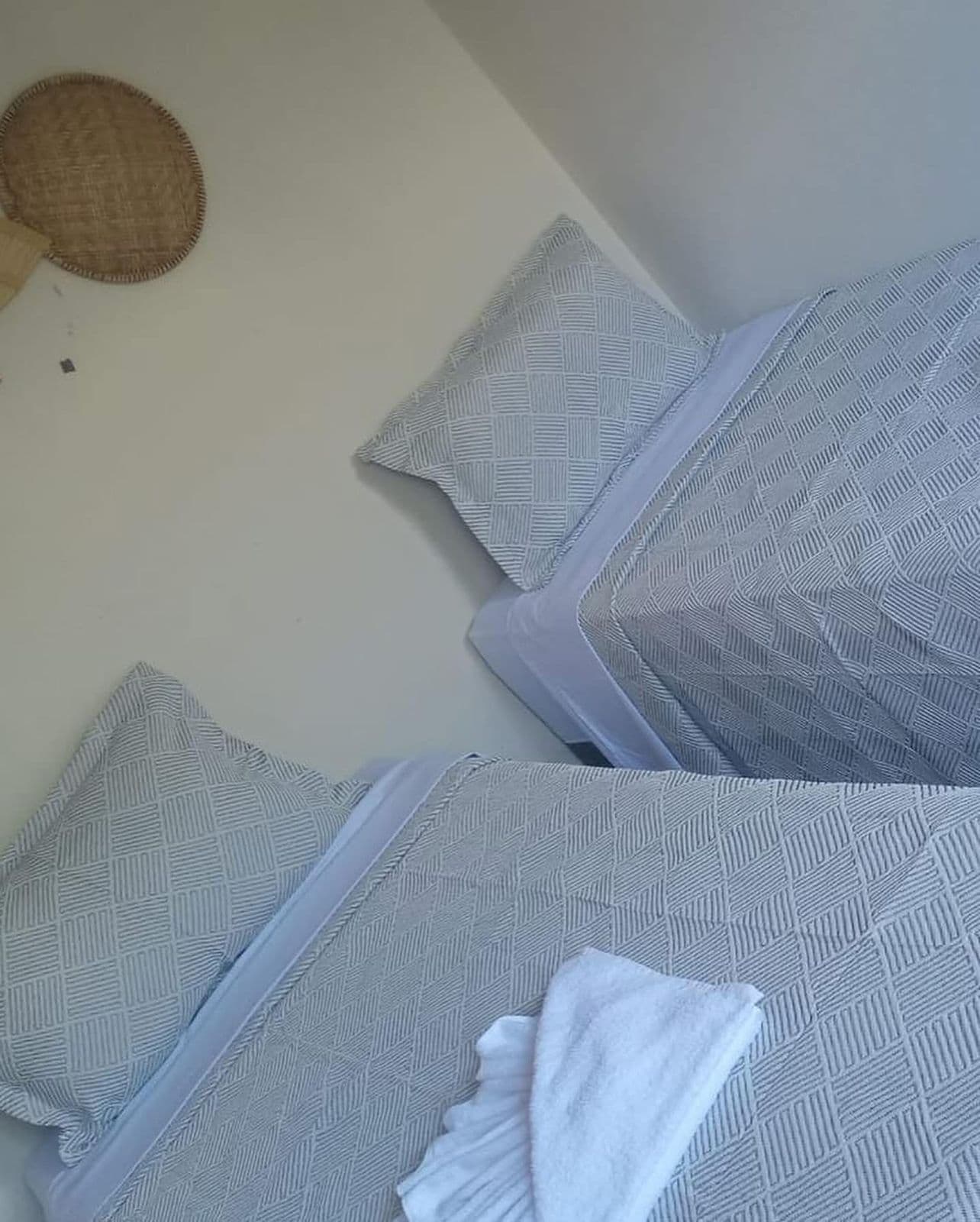 Quarto duplo solteiro da Pousada dBoa